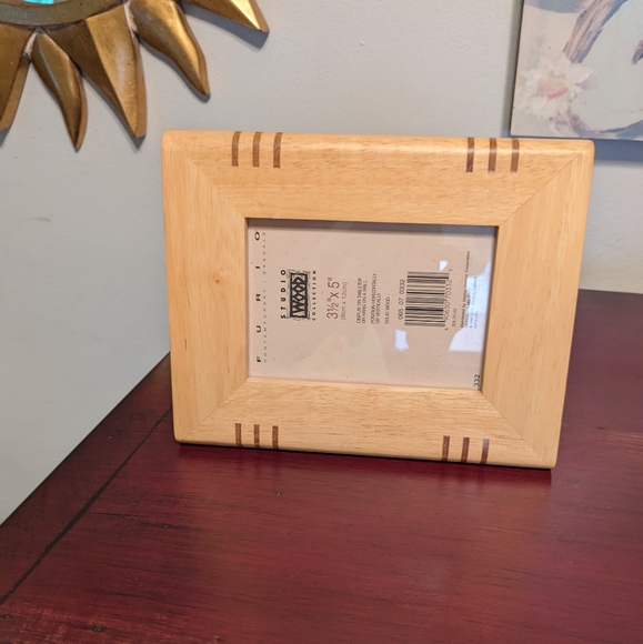 FURIO Modern Studio Solid Wood Collection Frame Light W/ Dark Inlay 1997 Furio - Picture 3 of 8